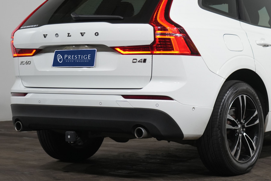2019 Volvo XC60 UZ D4 Momentum SUV Image 8