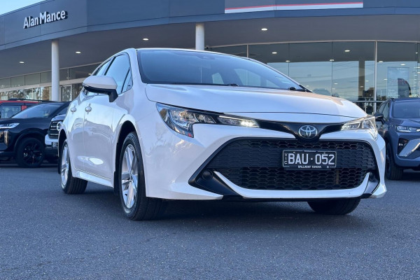 2019 Toyota Corolla MZEA12R Ascent Sport Hatch Image 2