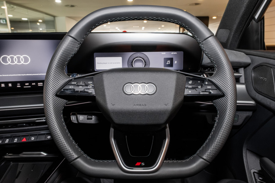 2026 Audi Q3 TFSI 195kW SUV