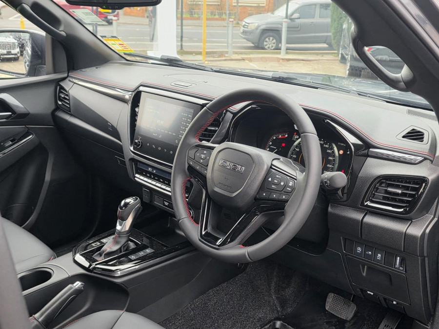 2026 MY25.5 Isuzu D-MAX RG X-TERRAIN Ute Image 12