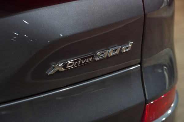 2022 BMW X5 xDrive30d SUV Image 7