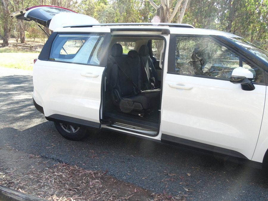 2023 Kia Carnival KA4 S People Mover Image 11
