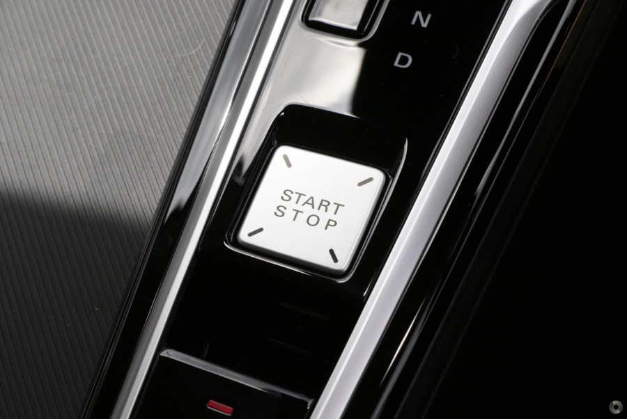 2025 MY24.5 MG ZS ZS32 Excite Hybrid+ SUV Image 14