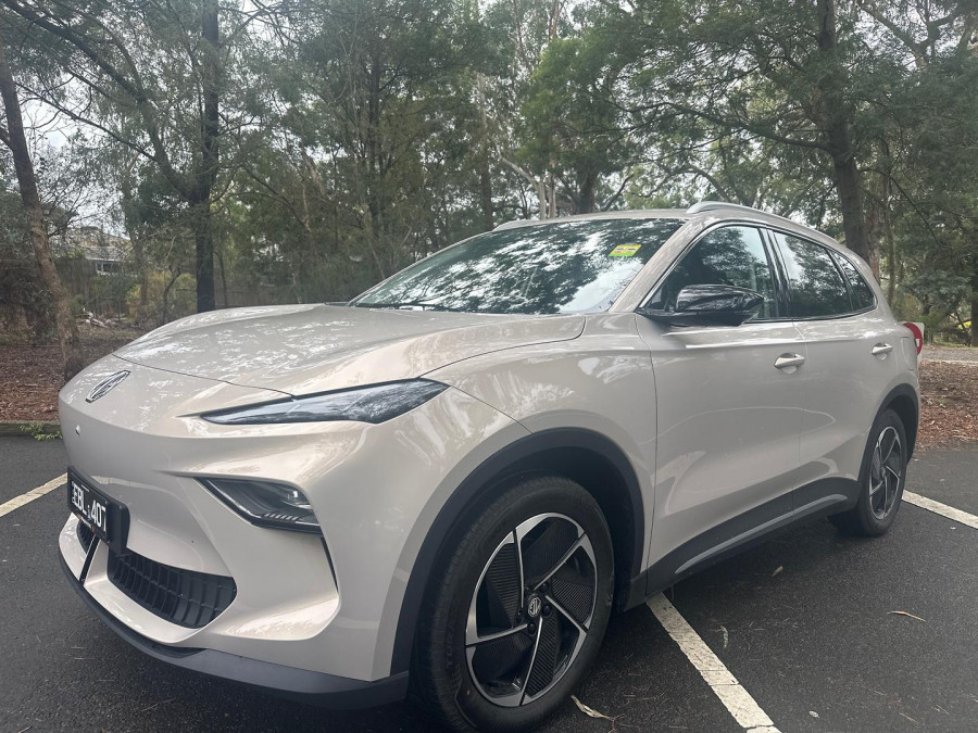 2025 MG MGS5 EV ZS3EM Essence 62 SUV Image 1