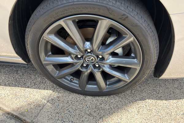 2025 Mazda 3 BP Series G25 GT Hatch Image 10