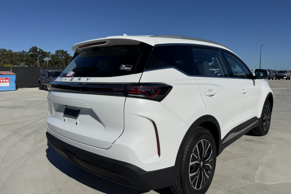 2025 MY26 Chery Tiggo 7 T32 Ultimate SUV Image 7