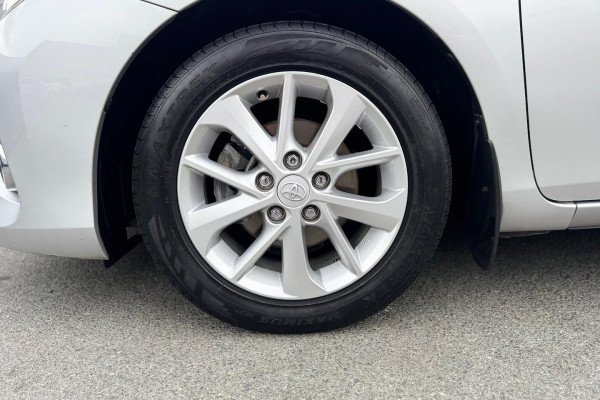 2014 Toyota Corolla ZRE182R Ascent Sport Hatch Image 27