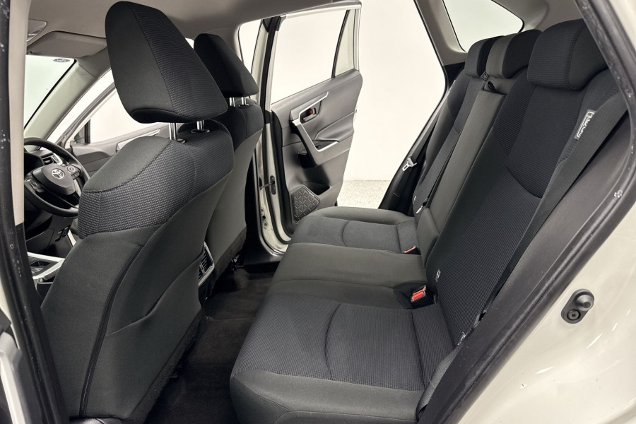 2019 Toyota RAV4 ASA44R GX SUV Image 13