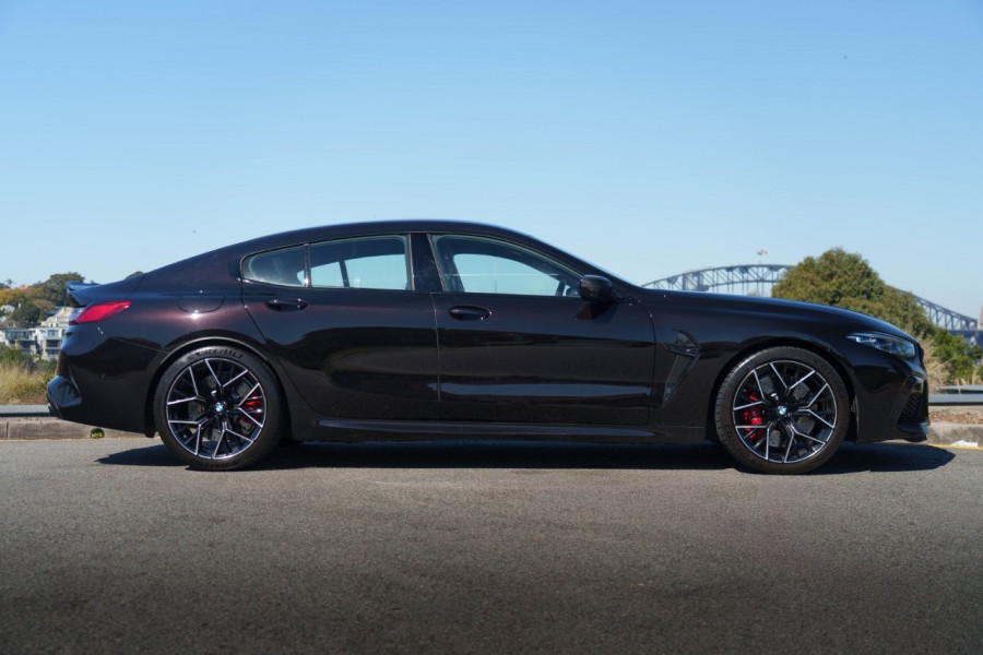 2021 BMW M8 Competition Coupe Image 3