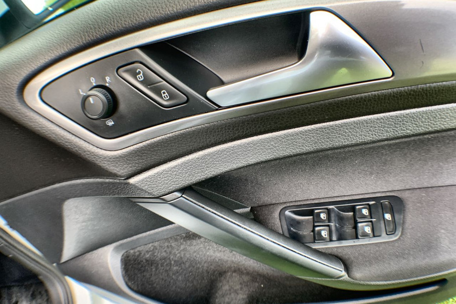 2016 MY17 Volkswagen Golf 7 92TSI Hatch