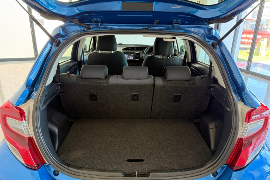 2016 Toyota Yaris NCP130R Ascent Hatch Image 9