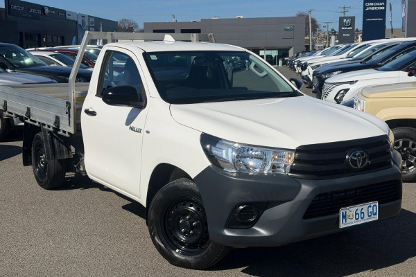 2023 Toyota HiLux TGN121R WorkMate Cab Chassis Image 1