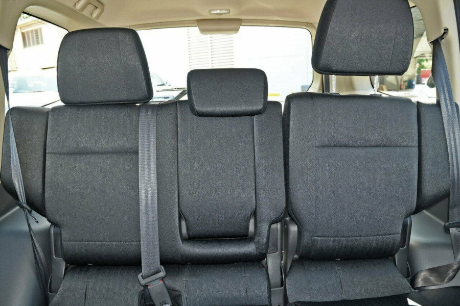 pajero isofix