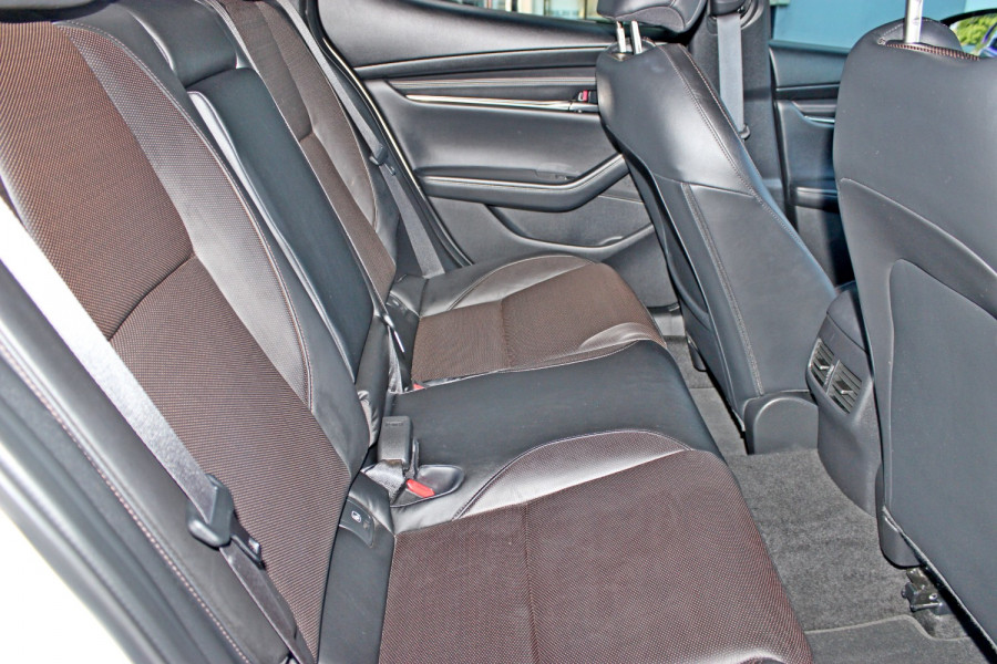 2023 Mazda 3 BP Series G20 Touring Hatch Image 9