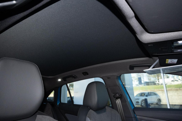 2025 Volkswagen ID. 5 E2 Pro SUV Image 11