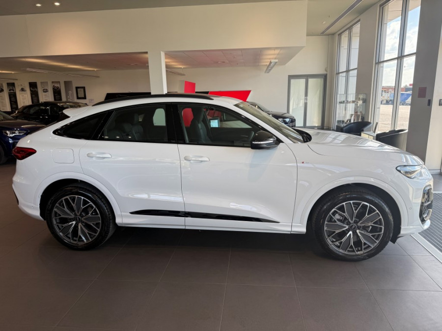 2025 Audi Q5 FY TDI Sport SUV Image 2