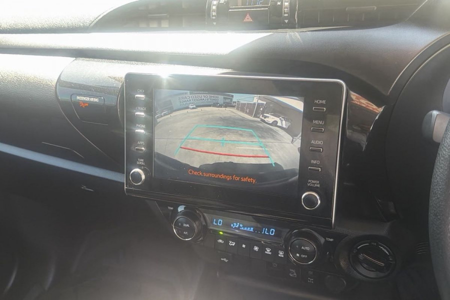 2024 Toyota HiLux GUN126R SR 48V Ute Image 17