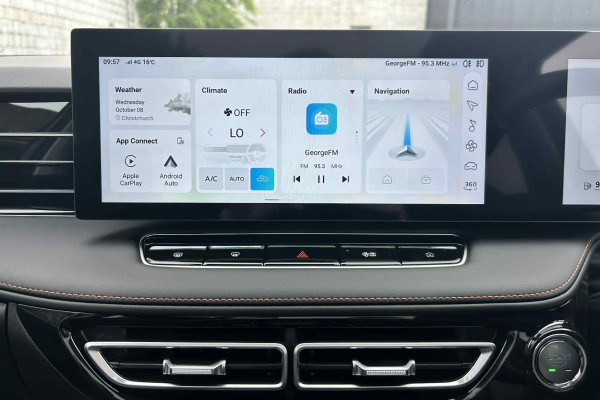 2026 MG HS Plug-in Hybrid Essence SUV Image 15