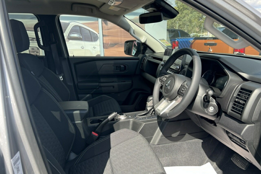 2024 MY24.5 Mitsubishi Triton MV GLX-R Ute Image 11
