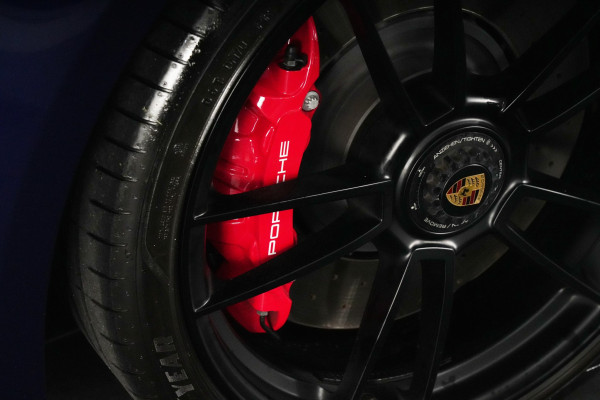 2022 Porsche 911 Carrera GTS Coupe Image 6