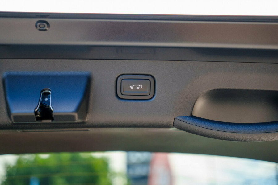 2024 MY25 Hyundai KONA SX2.V2 Premium SUV Image 9