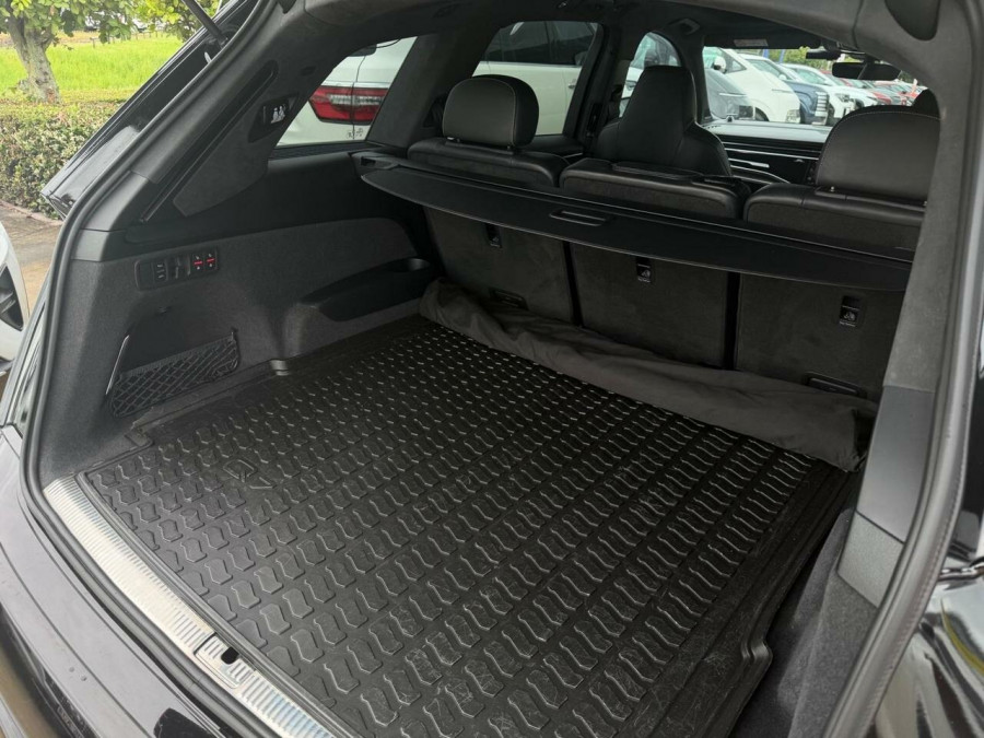 2022 MY23 Audi SQ7 4M TFSI SUV Image 29