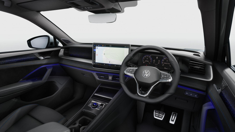 2025 MY26 Volkswagen Tayron R4 195TSI R-Line SUV Image 12
