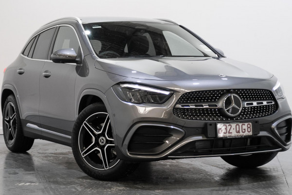 Mercedes-Benz GLA-Class GLA200 H247