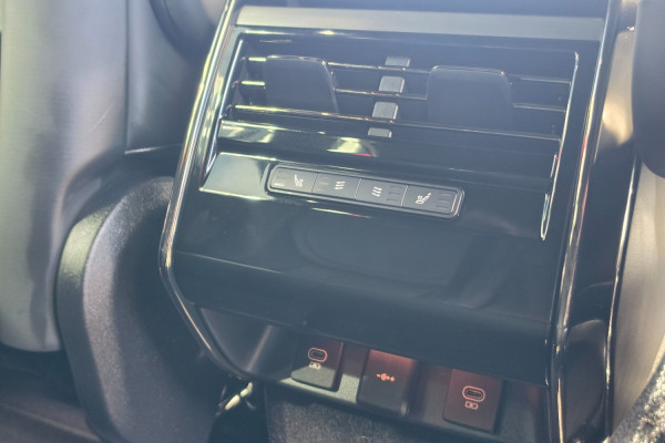 2023 MY24 Land Rover Range Rover Sport L461 D300 Dynamic SE SUV Image 33