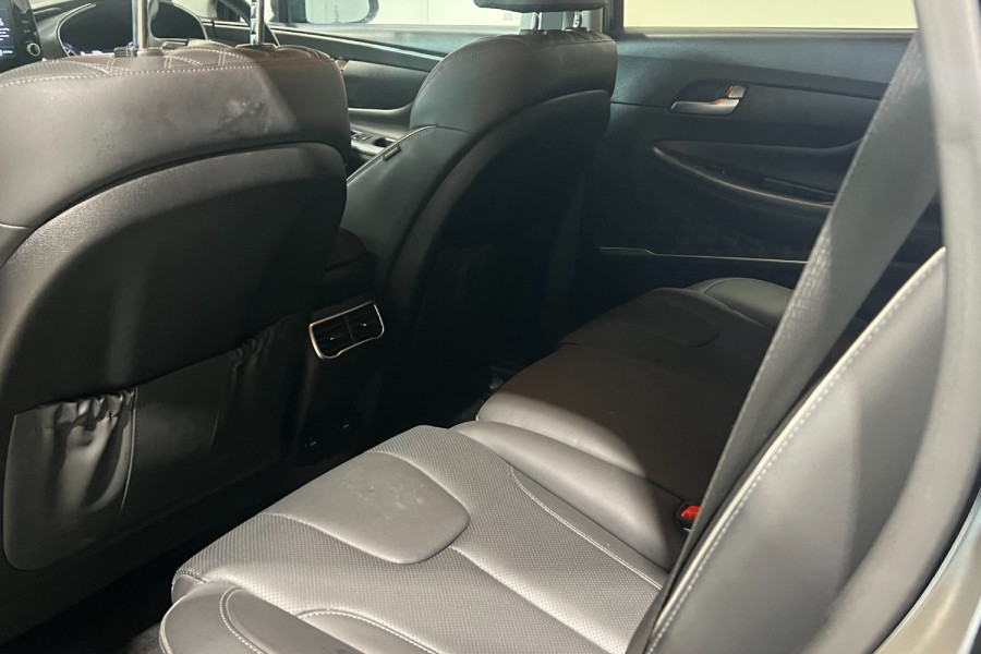 2022 Hyundai Santa Fe TM.V4 Active SUV Image 11