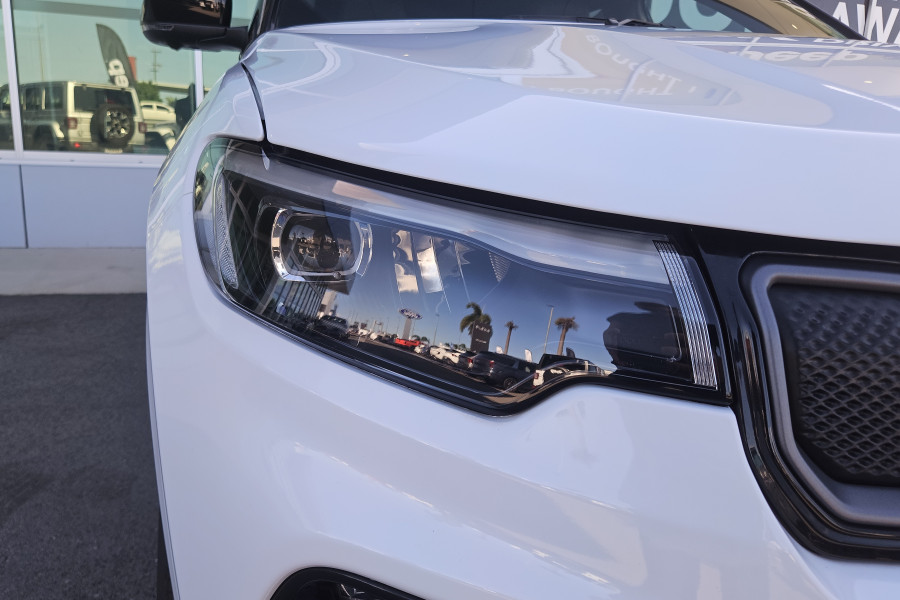 2023 Jeep Compass M6 S-Limited SUV Image 9