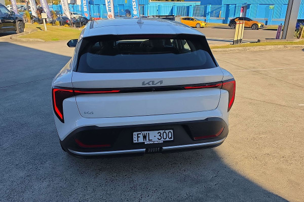 2025 MY26 Kia K4 CL4m S Hatch Image 6