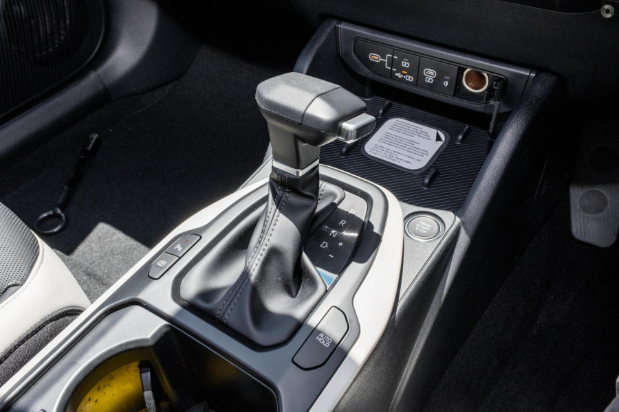 2026 Kia K4 CL4m GT-Line Hatch Image 13
