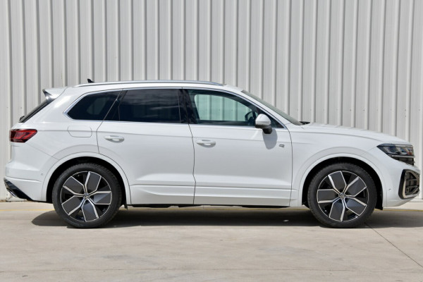 2024 Volkswagen Touareg RC 210TDI R-Line SUV