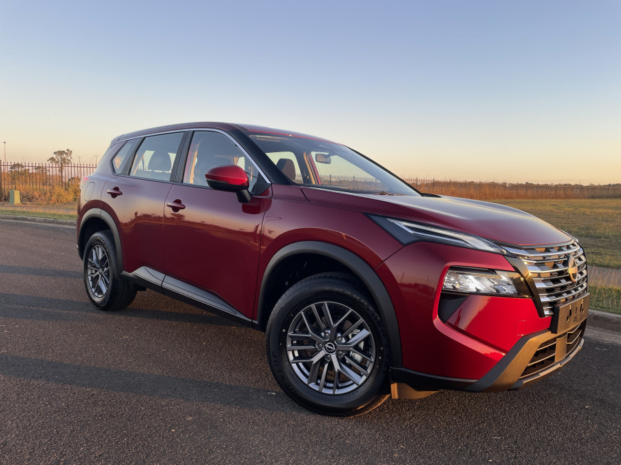 2026 Nissan X-Trail T33 ST SUV Image 1