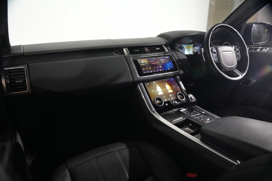 2021 Land Rover Range Rover Sport DI6 183kW SE SUV Image 12
