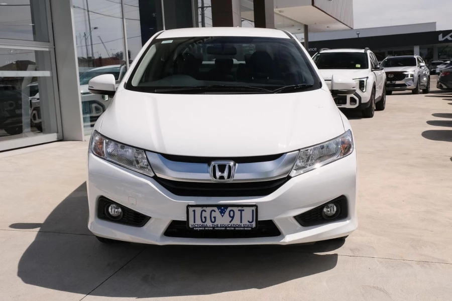 2015 MY16 Honda City GM VTi-L Sedan Image 3