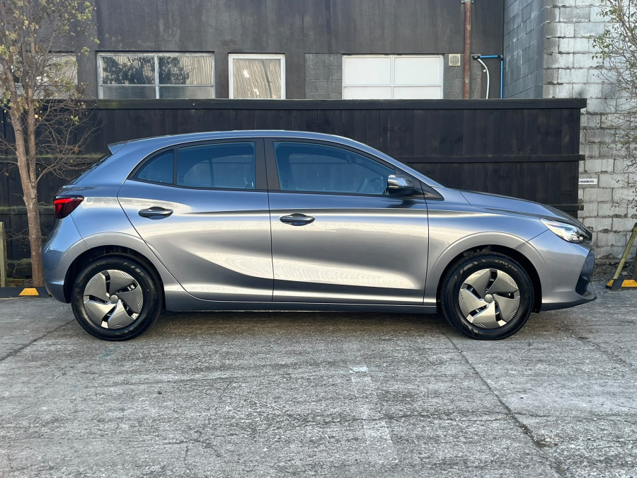 2026 MG MG3 ZP22 Vibe Hatch Image 2