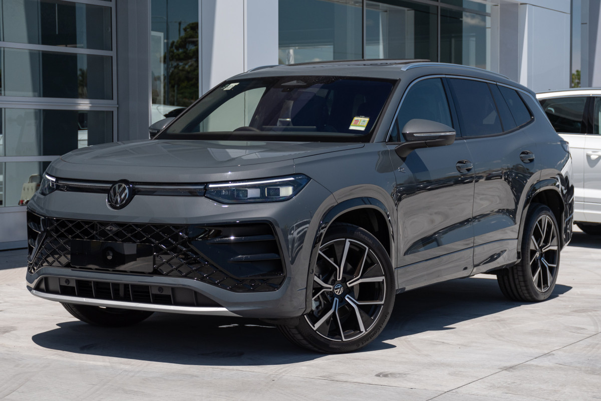 2025 Volkswagen Tayron R4 195TSI R-Line SUV