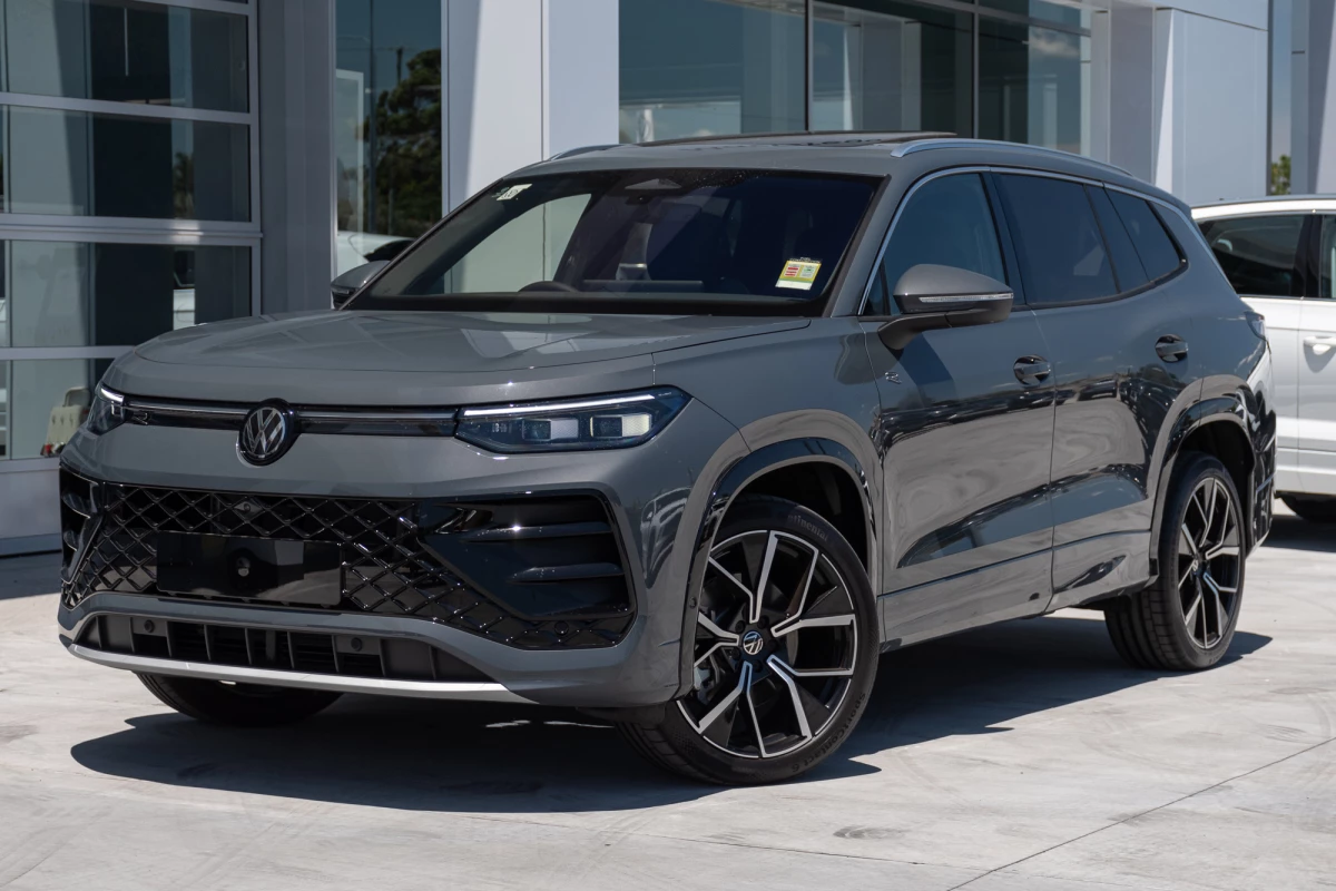 2025 Volkswagen Tayron R4 195TSI R-Line SUV