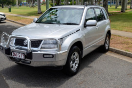 Suzuki Grand Vitara LE JB