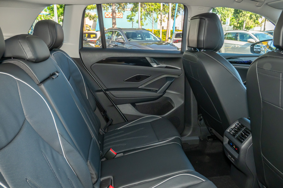 2024 Volkswagen Tiguan 110TSI Elegance SUV Image 10
