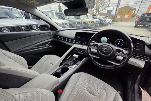 2021 Hyundai i30 CN7.V1 Elite Sedan Image 11