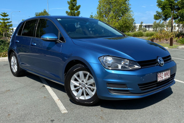 Volkswagen Golf Comfortline VII 90TSI