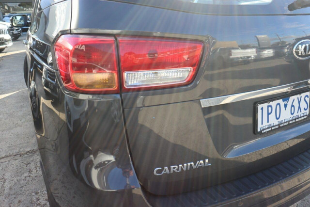 2017 Kia Carnival YP S People Mover Image 19