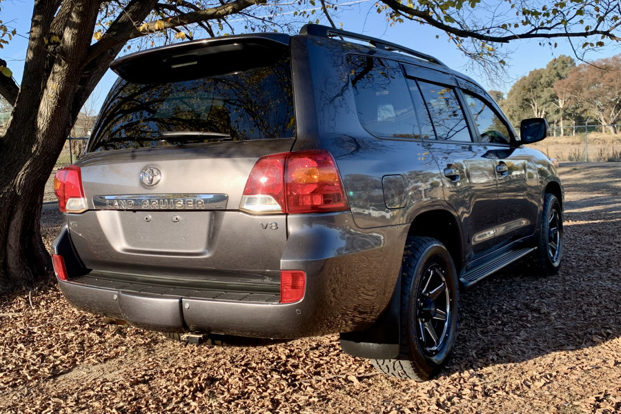 2015 MY13 Toyota LandCruiser VDJ200R VX SUV Image 7