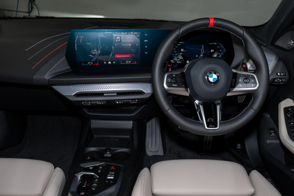 2025 BMW 1 Series F70 M135 xDrive Hatch image 7