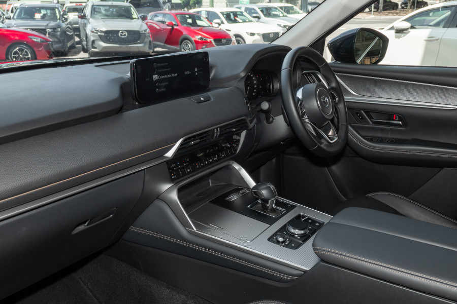 2025 Mazda CX-60 KH Series G25 Evolve SUV Image 8