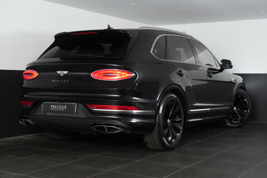 2024 Bentley Bentayga V8 SUV Image 7