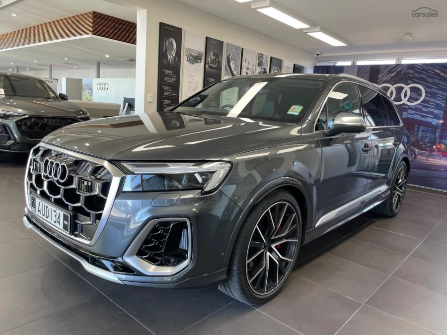 2025 Audi SQ7 4M TFSI SUV Image 1